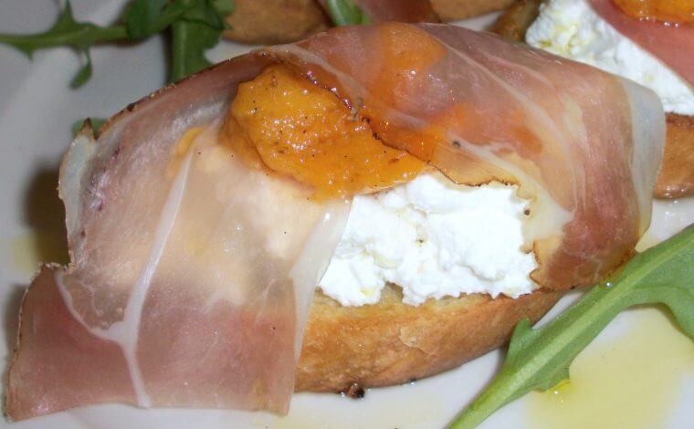 Prosciutto and Apricot Bruschetta – Michael Ponzio